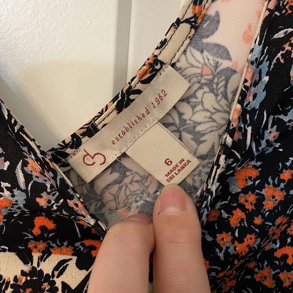 Dressbarn Bohemian Floral Mini Dress w/ Lace Detail Sleeves & open back, size 6 - Picture 3 of 6